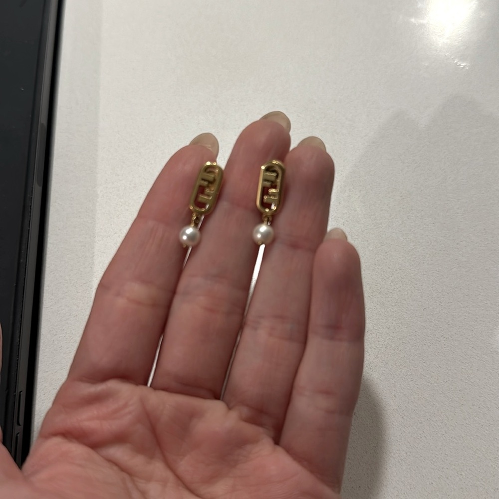 Fendi lock gold earrings 100% authentic